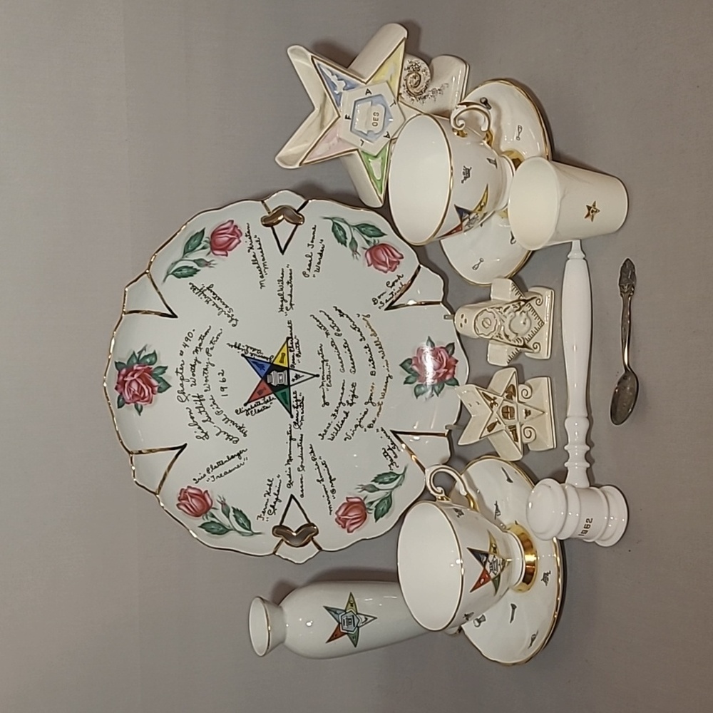 Order of the Eastern Star Gavel Saucers Cups Spoon Plate Vase S & P Shakers Lot